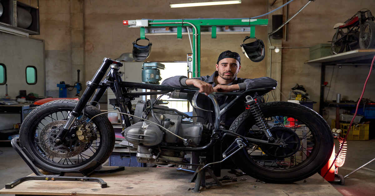 Iconic Café Racer Builds Custom Motorcycle History